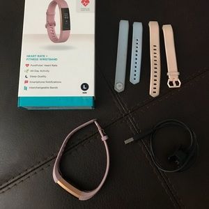 FitBit Alta HR Rose Gold series with extra bands